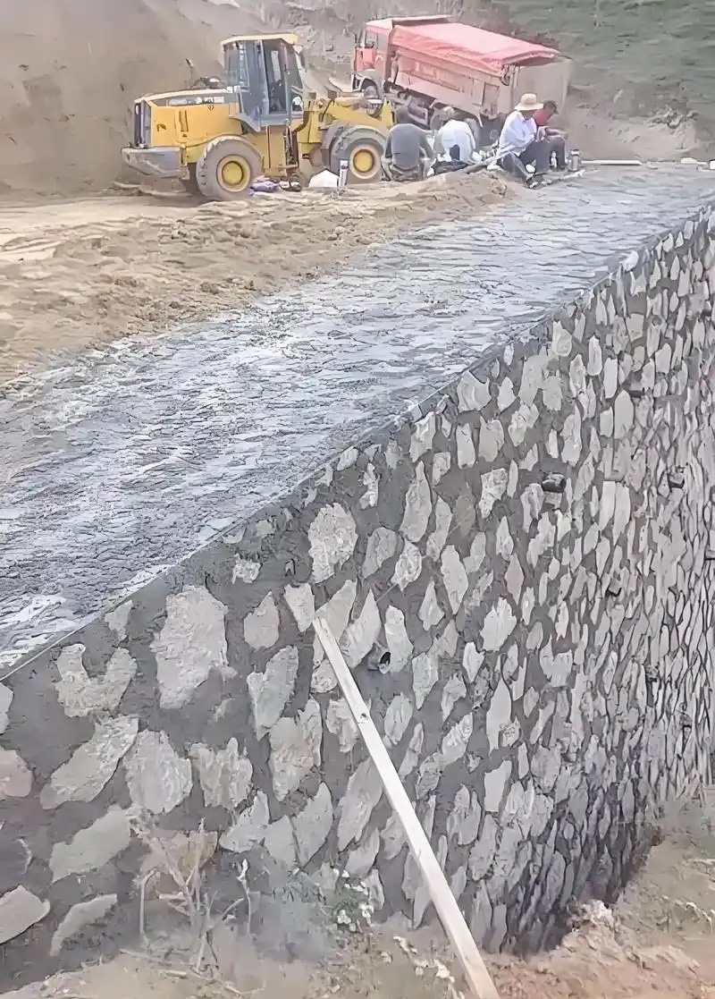 东营河口区边坡加固